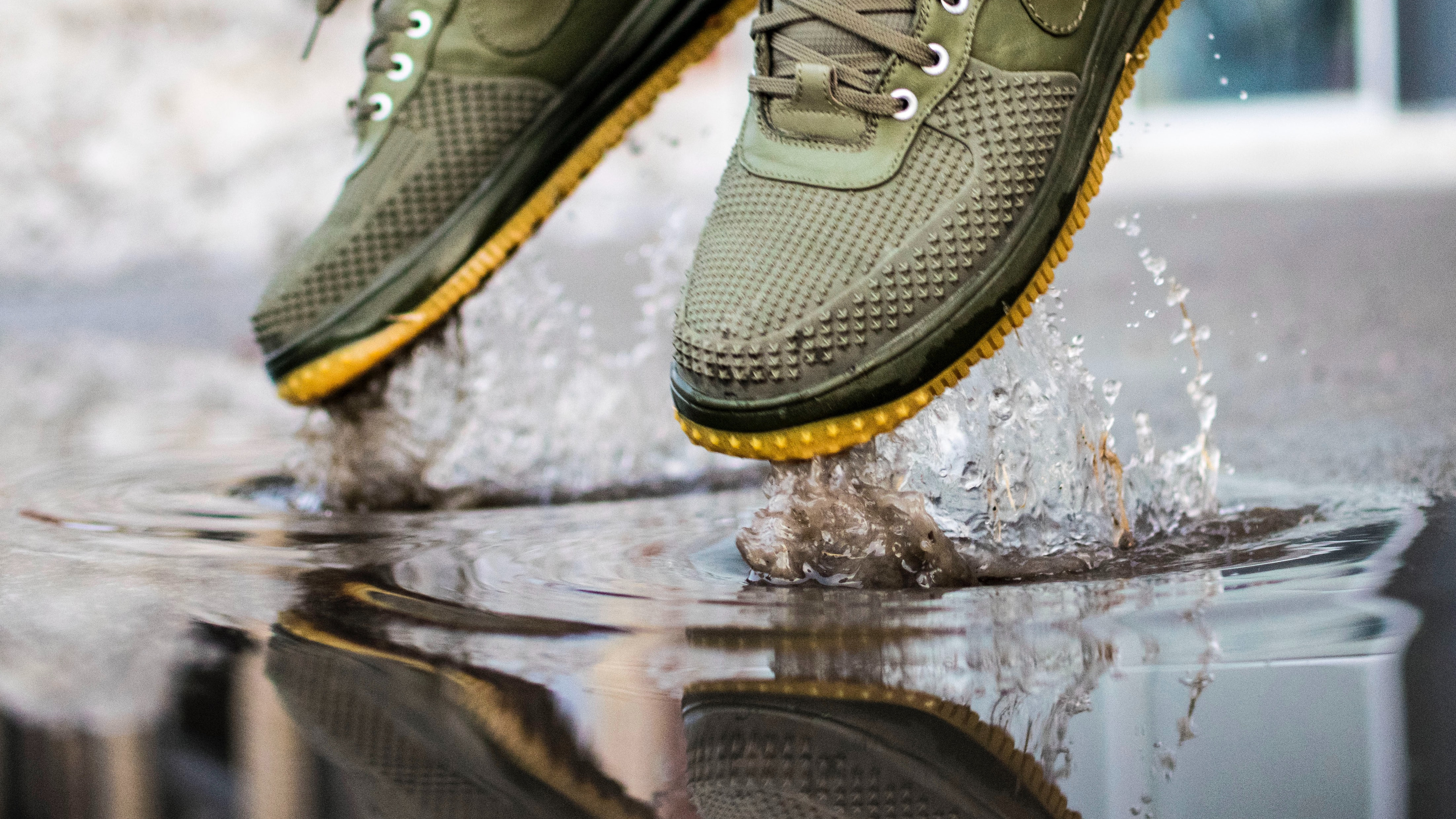 beeping alarm for flood in the basement