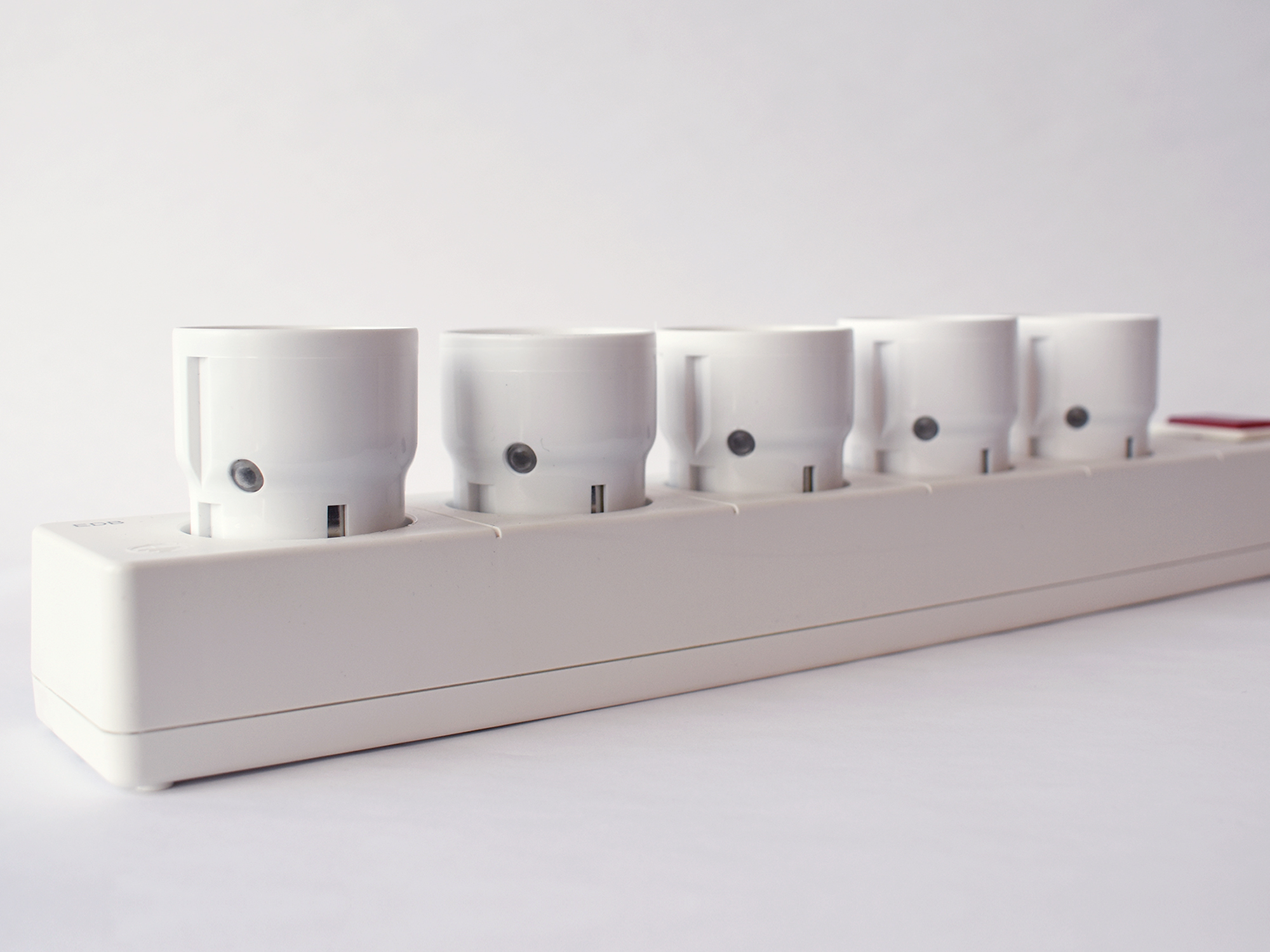 save energy smart plug